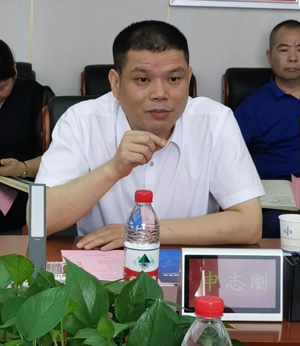 1690164518177571.jpg 640.jpg